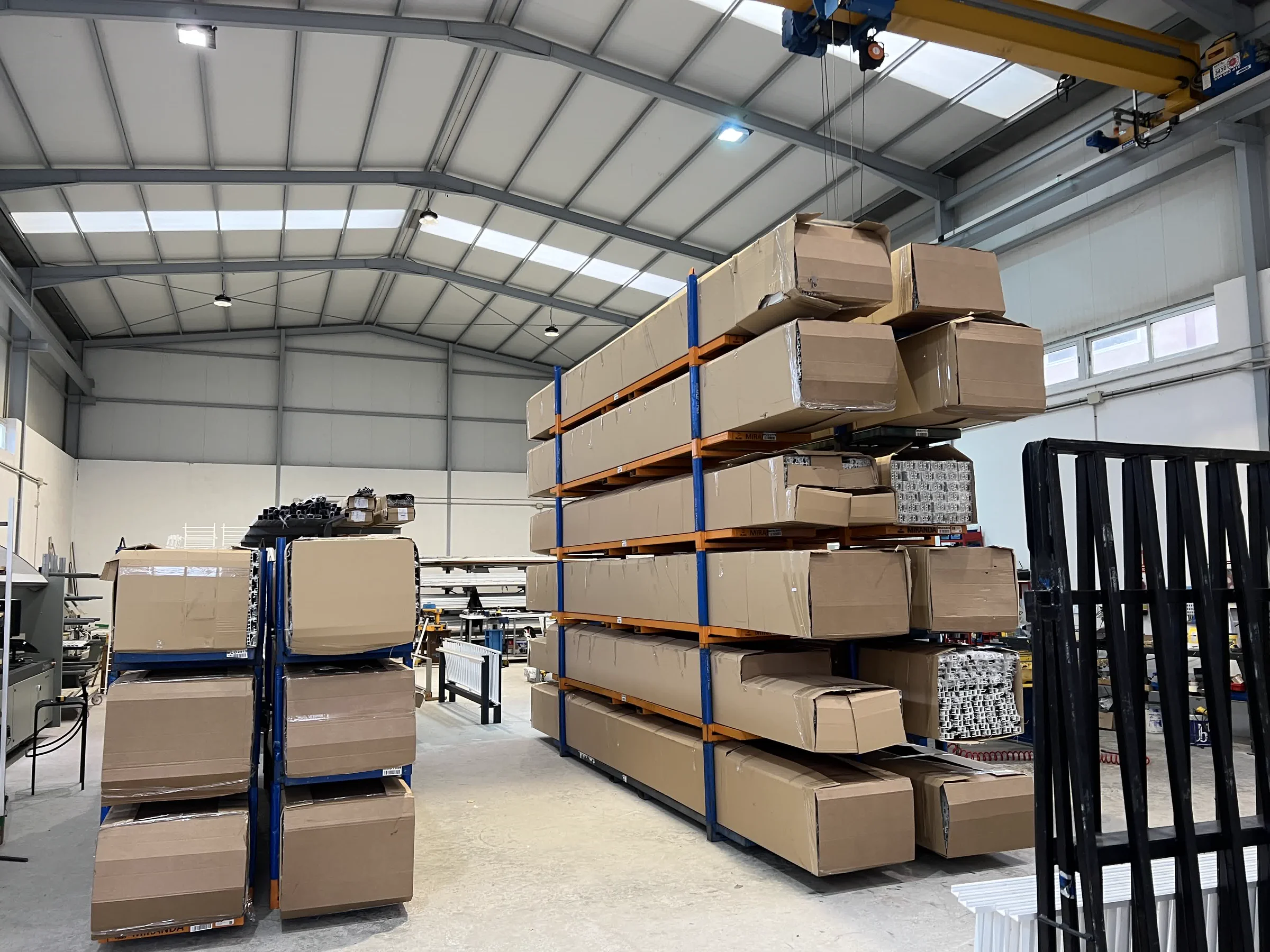 Instalaciones y capacidad productiva de Creacions amb Alumini